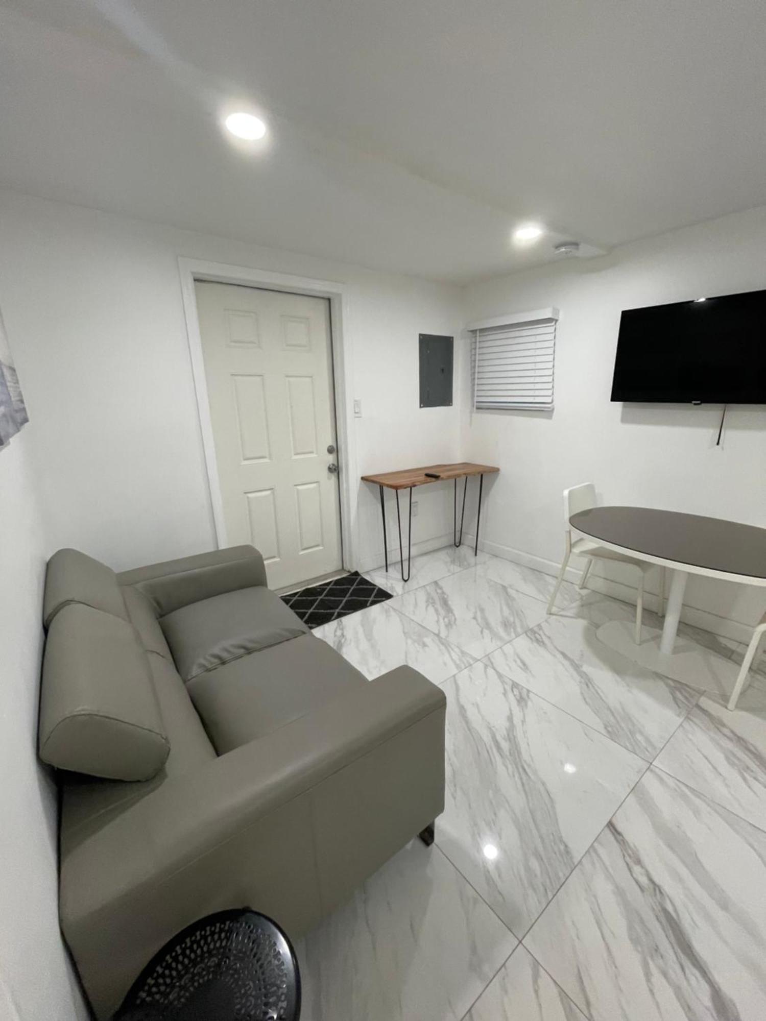 פורט לודרדייל Downtown Ftl Apartments On The River מראה חיצוני תמונה