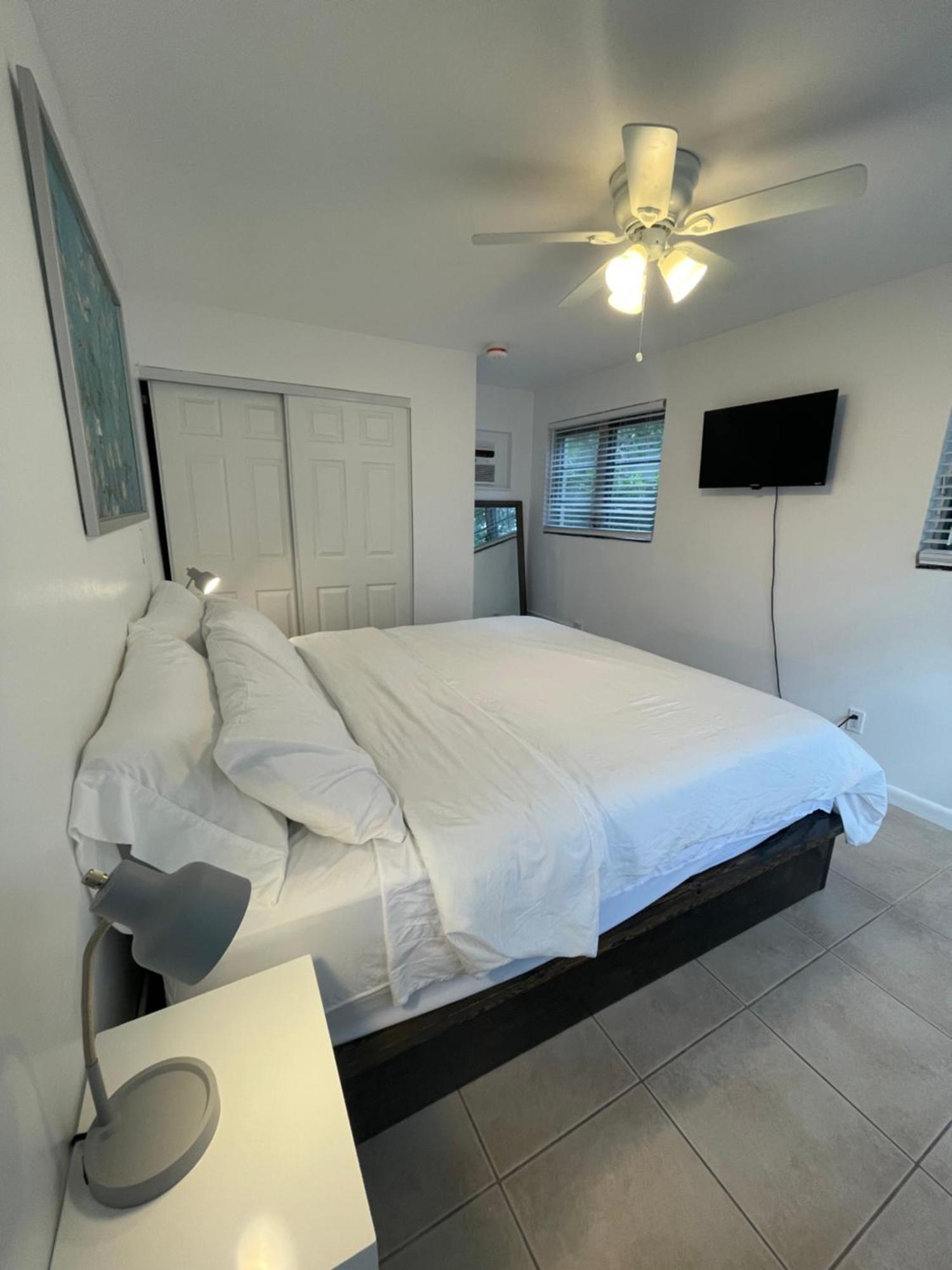 פורט לודרדייל Downtown Ftl Apartments On The River מראה חיצוני תמונה